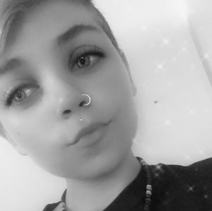 Meet your Posher, Cierra